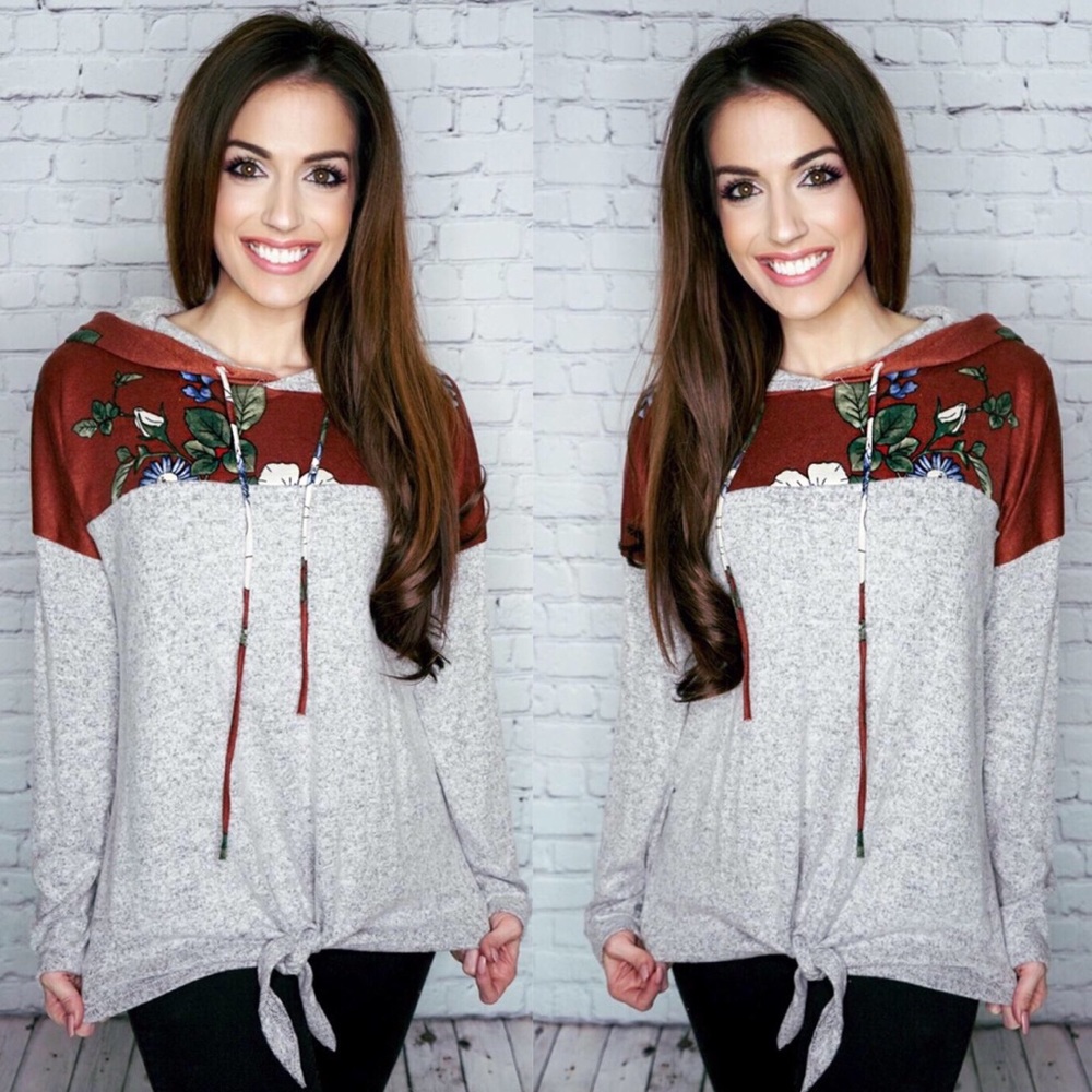 Ultra soft Hacci knot hoodie - Picture 2 of 5